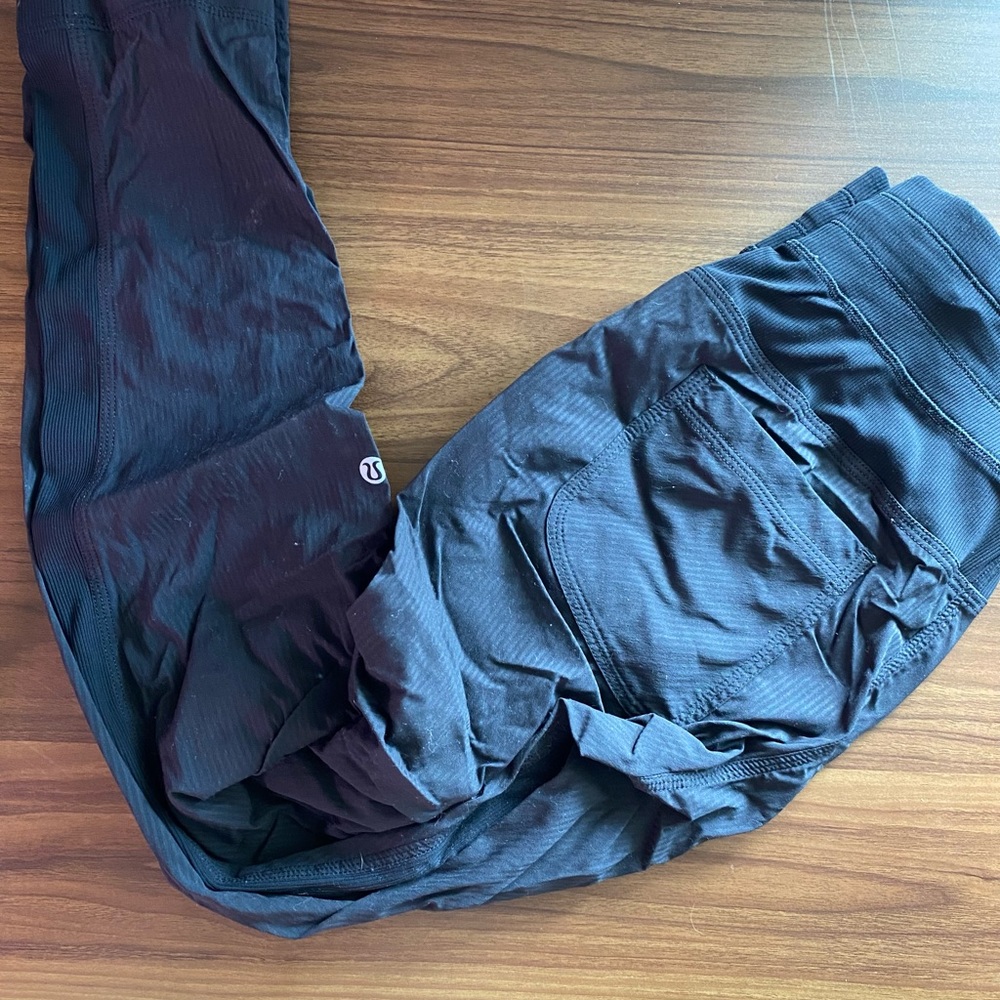 Lululemon pants